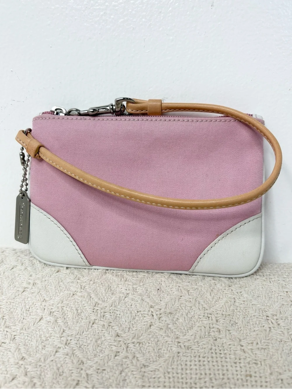Y2K Vintage Coach Soho Twill Small Wristlet Pink White Leather Silver